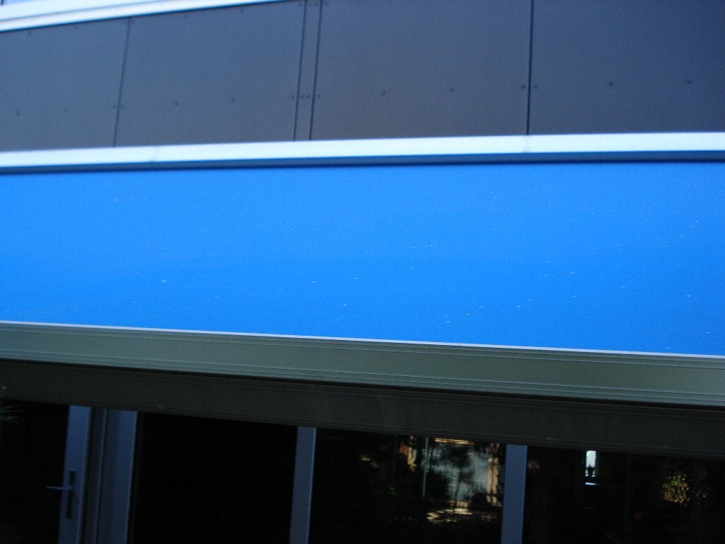 Zonne scherm, Ophalen, Gebruikt, 150 tot 300 cm, 250 cm tot 450 cm