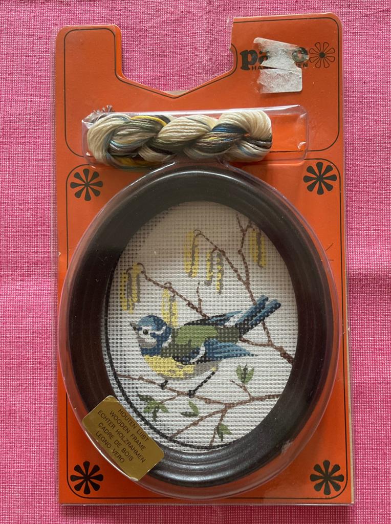 Borduurpakket vogel met lijst, Hobby en Vrije tijd, Ophalen of Verzenden, Zo goed als nieuw, Borduurpakket