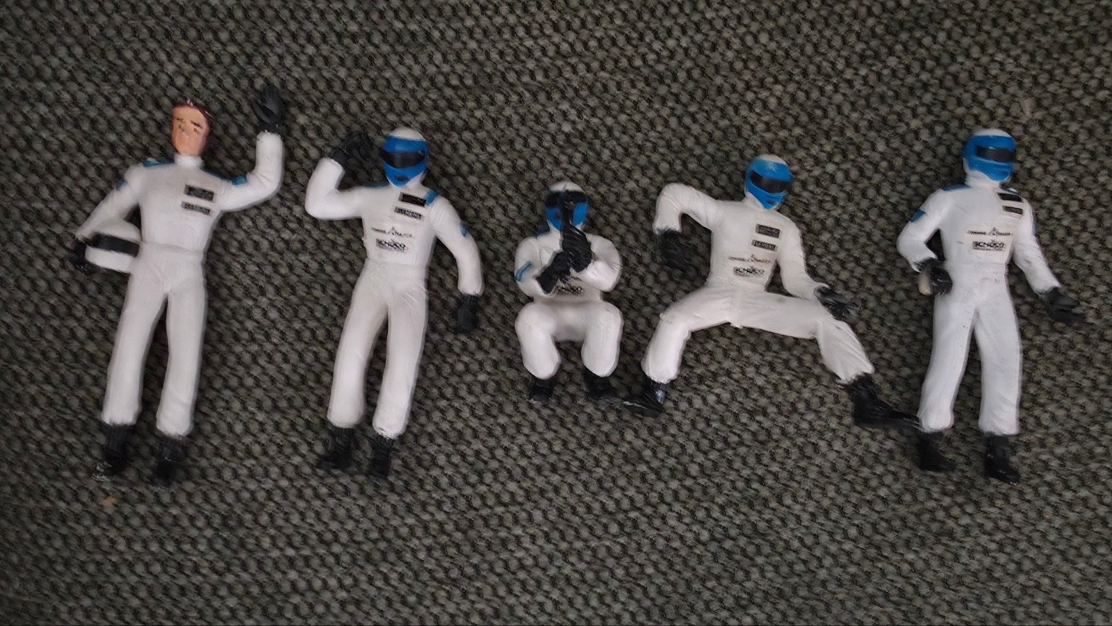 Vintage Schuco 1:16 Pitcrew Set -1Coureur&4 Monteurs (F1 '70, Overige merken, Gebruikt, Ophalen of Verzenden, Groter dan 1:32