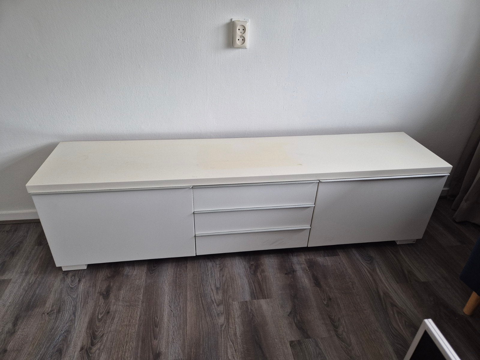 Gratis TV-meubel, Ophalen, Gebruikt, 150 tot 200 cm, Minder dan 100 cm