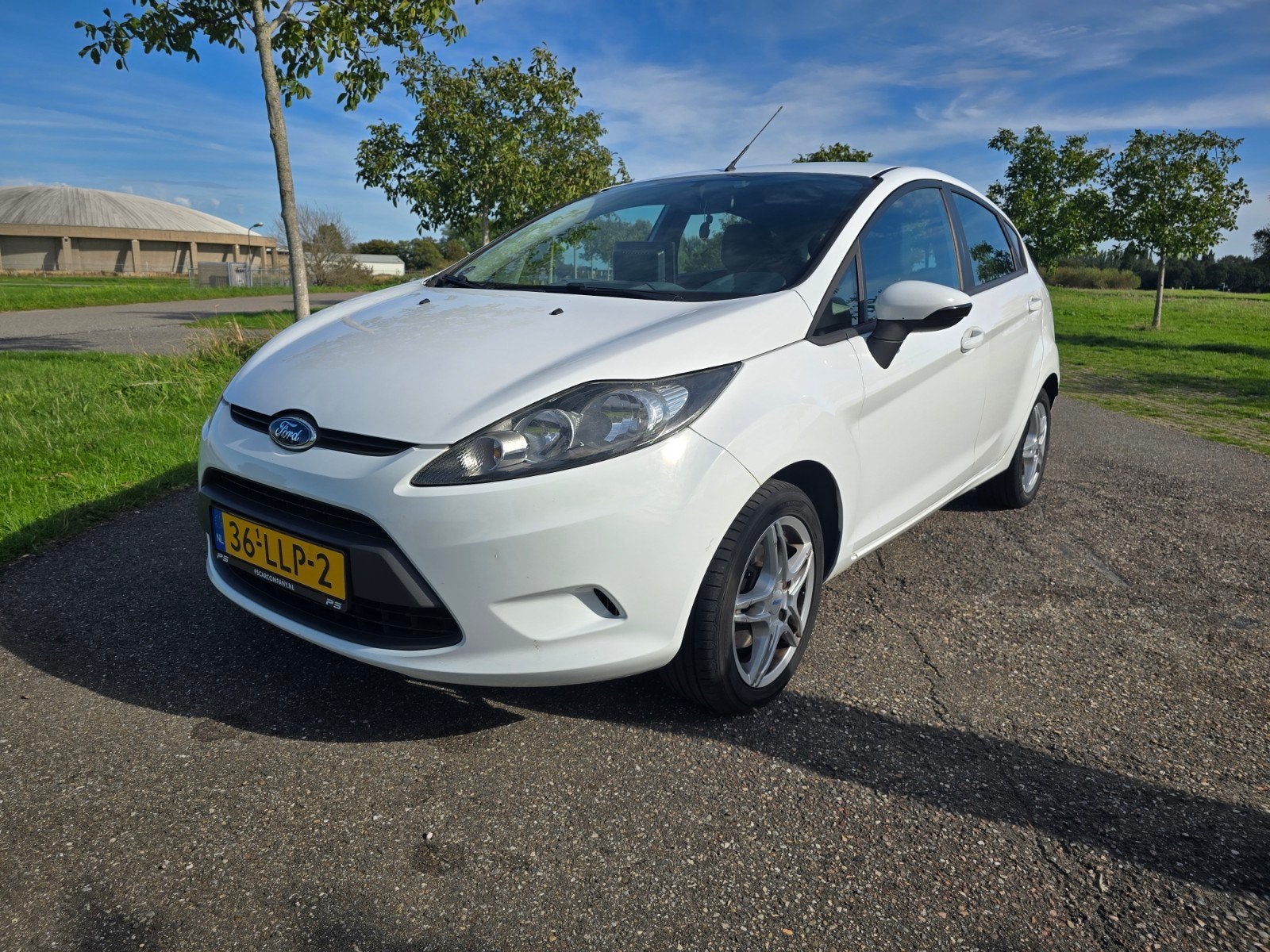 Ford Fiesta 2010 | 5-deurs | Airco | CarPlay | Trekhaak, Voorwielaandrijving, Automatische klimaatregeling, Stof, 40 €/maand