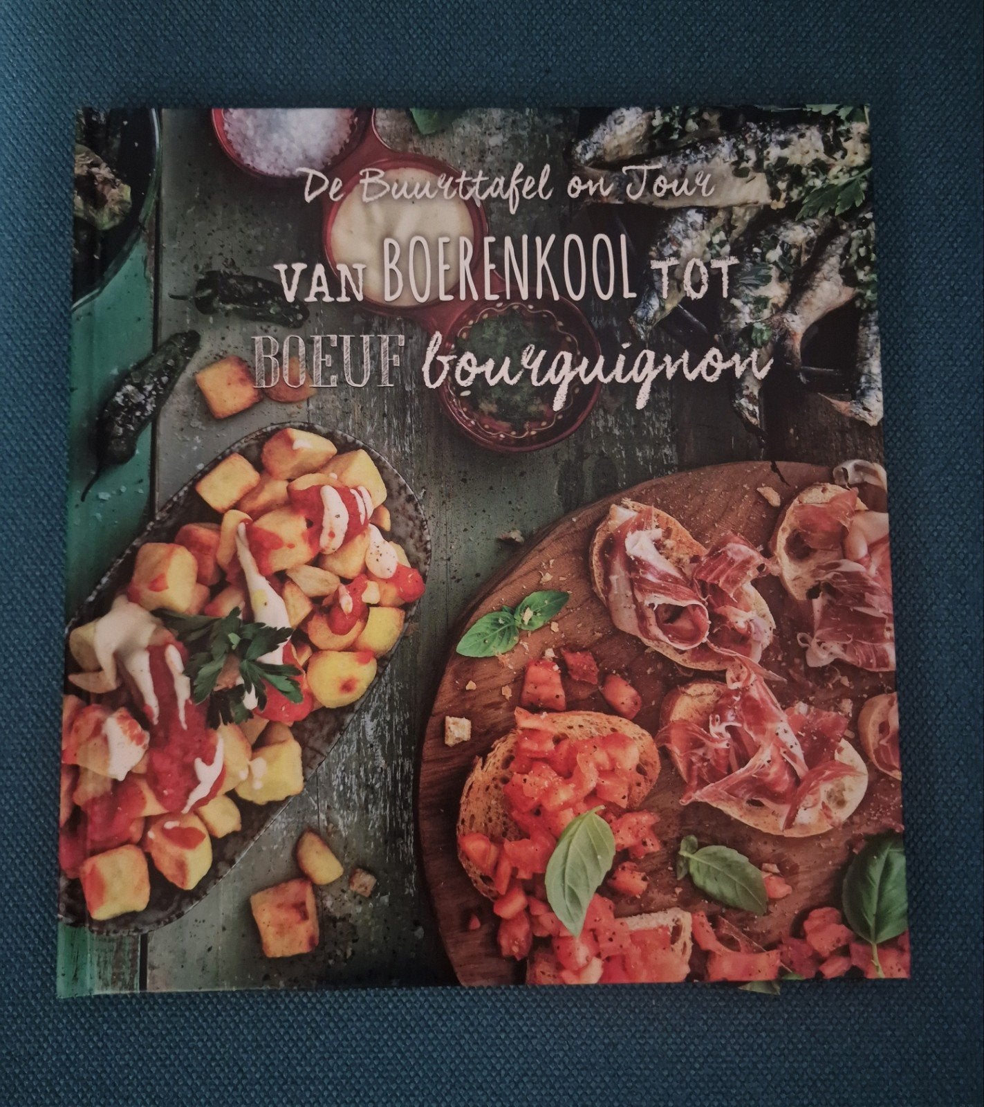Aviko kookboek Van Boerenkool tot Boeuf, Boeken, Kookboeken, Ophalen of Verzenden, Zo goed als nieuw, Aviko