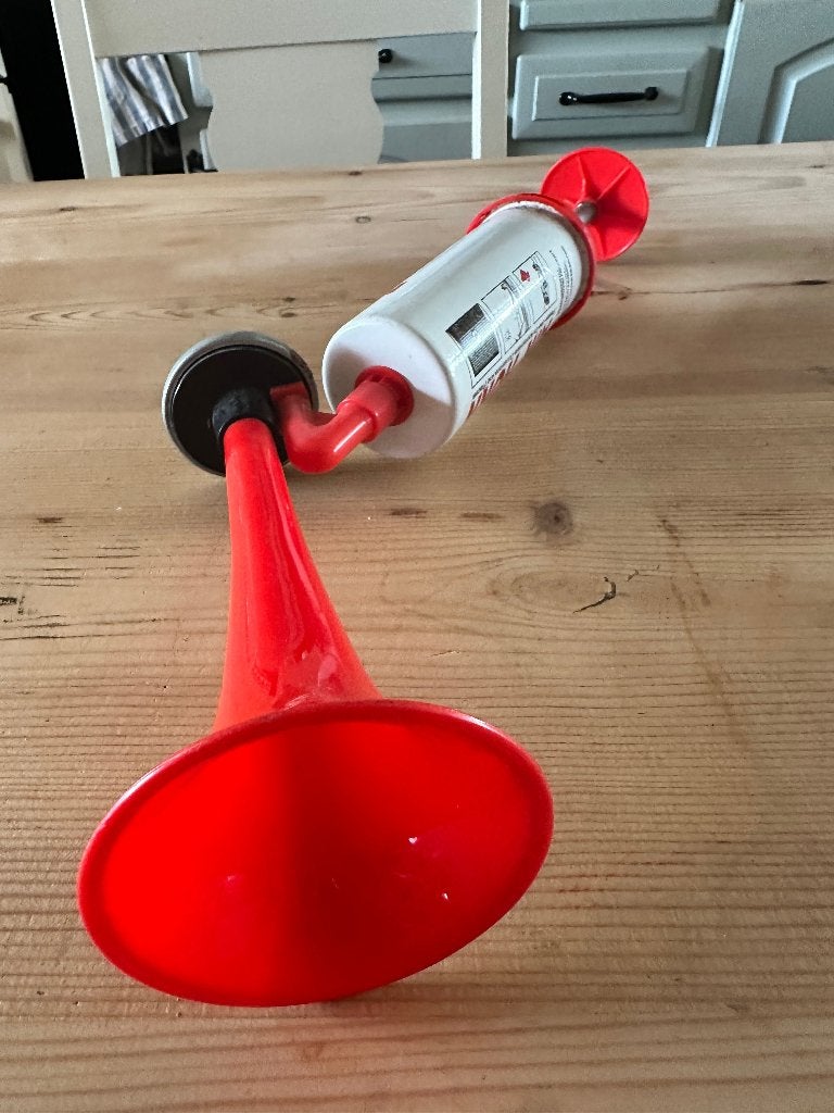 Luchthoorn, Air horn, Maat XL, Ophalen of Verzenden, Zo goed als nieuw, Overige typen