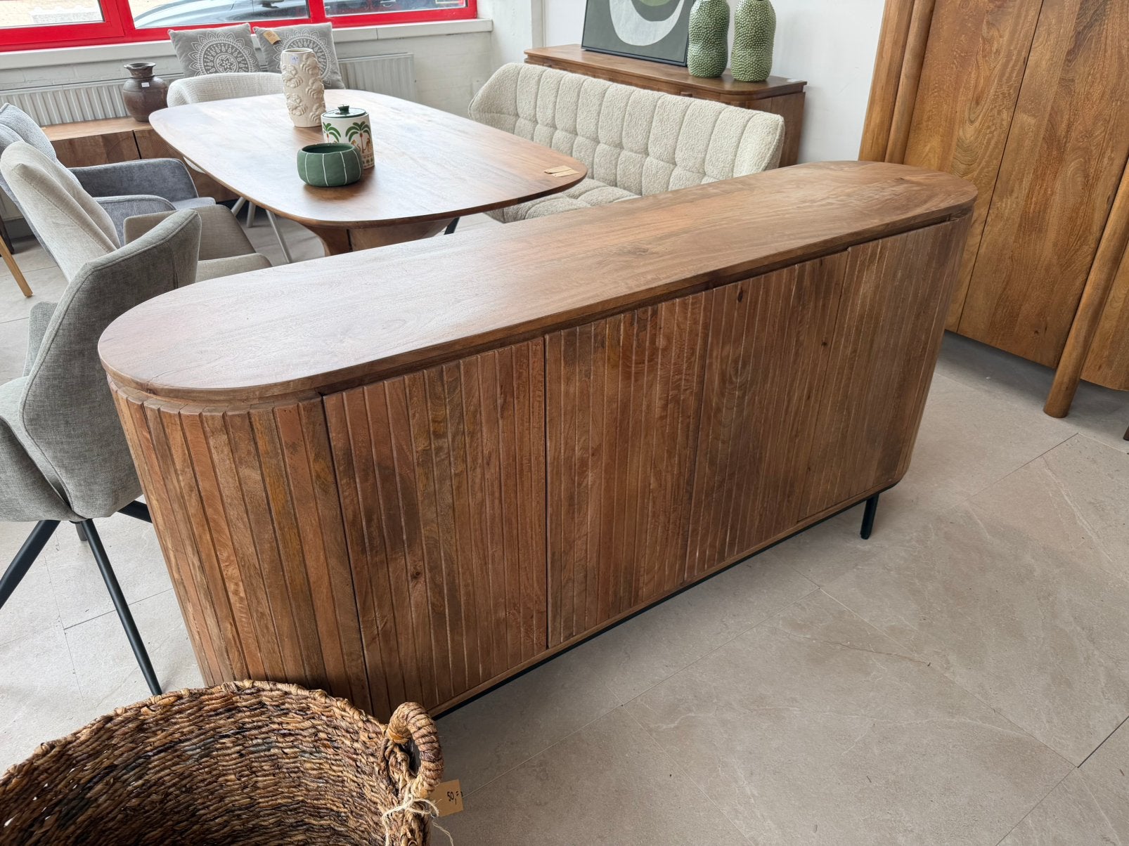 Magazijn leegverkoop dressoir retro Remi mangohout ribbel, Hout, Nieuw, Ophalen of Verzenden, Info@wkhome.nl