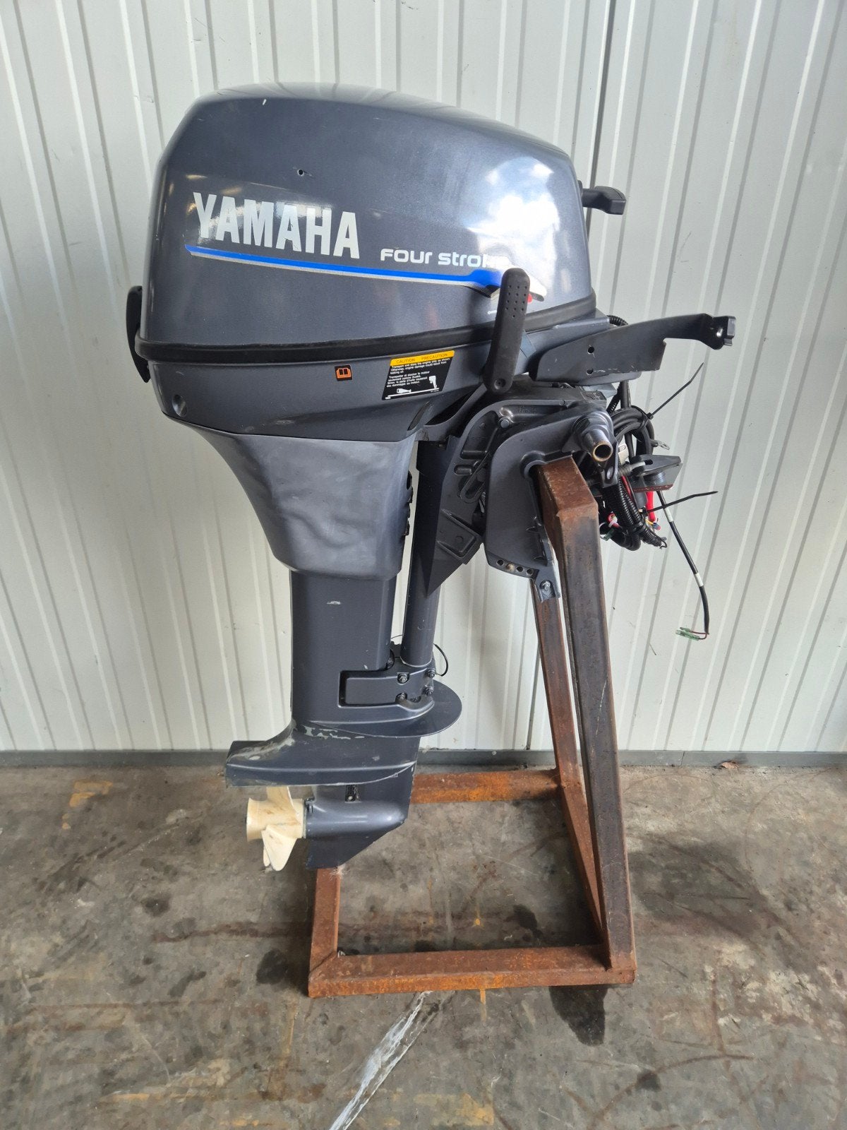 YAMAHA 8PK FOURSTROKE, Watersport en Boten, 5 tot 10 pk, Ophalen of Verzenden, Zo goed als nieuw, Buitenboordmotor