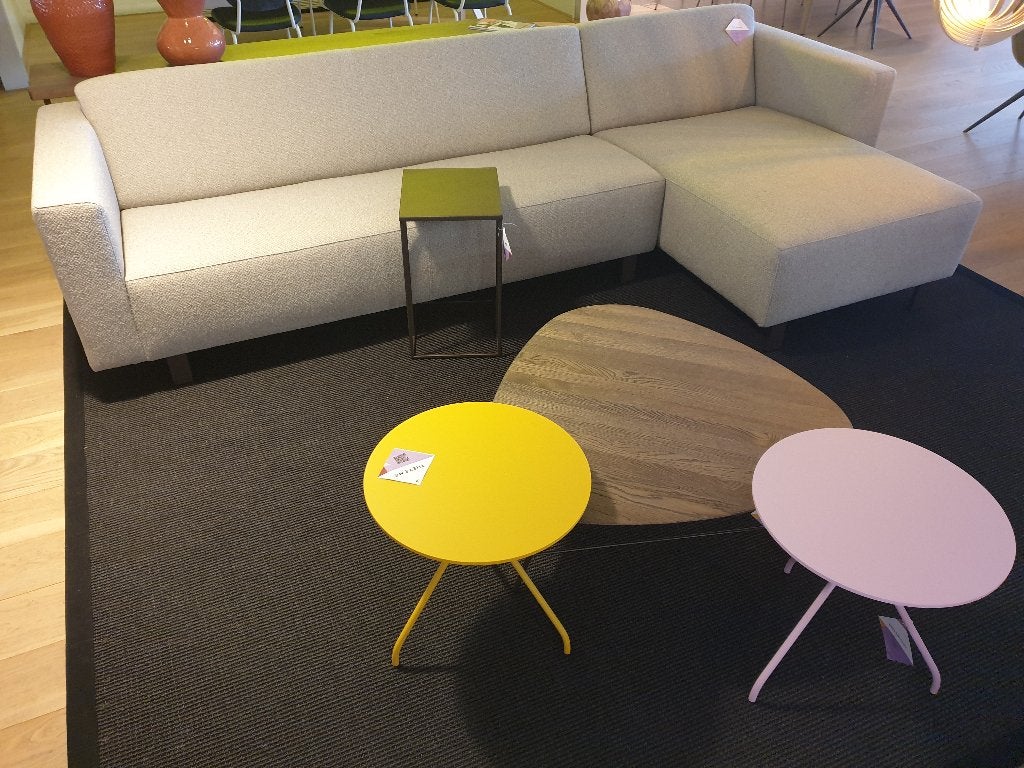 DIVERSE WOONKAMER MEUBELS bij LKV in de showroom op voorraad