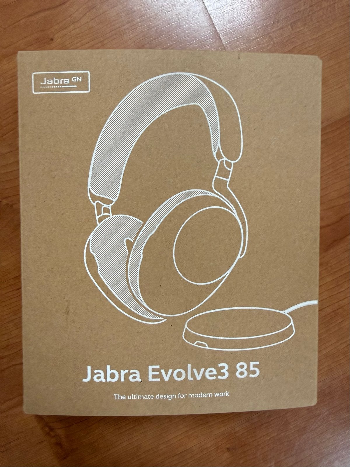 Jabra Evolve3 85 met oplaaddock - nieuw, Overige merken, Nieuw, Ophalen of Verzenden, Over oor (circumaural)