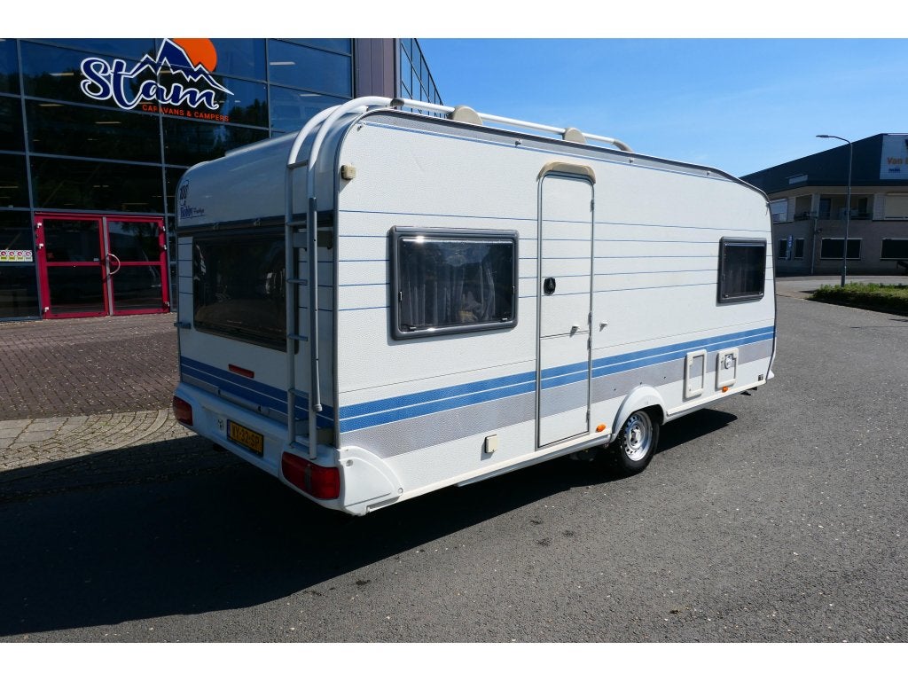 Hobby Prestige 495 UF Voortent en mover, Rondzit, Hobby, Schokbreker, 4 tot 5 meter