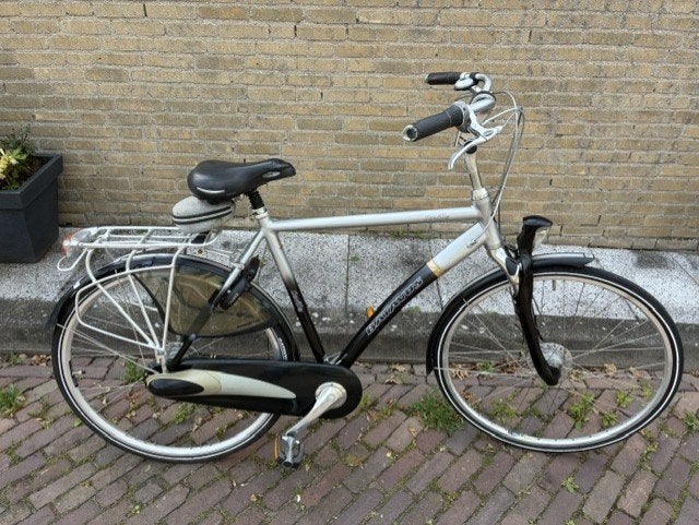 Zeer mooie Batavus herenfiets 8 versnellingen., Fietsen en Brommers, Ophalen, Versnellingen, Batavus, Zo goed als nieuw
