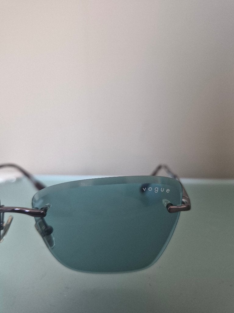Vogue zonnebril dames, Zonnebril, Blauw, Nieuw, Ophalen