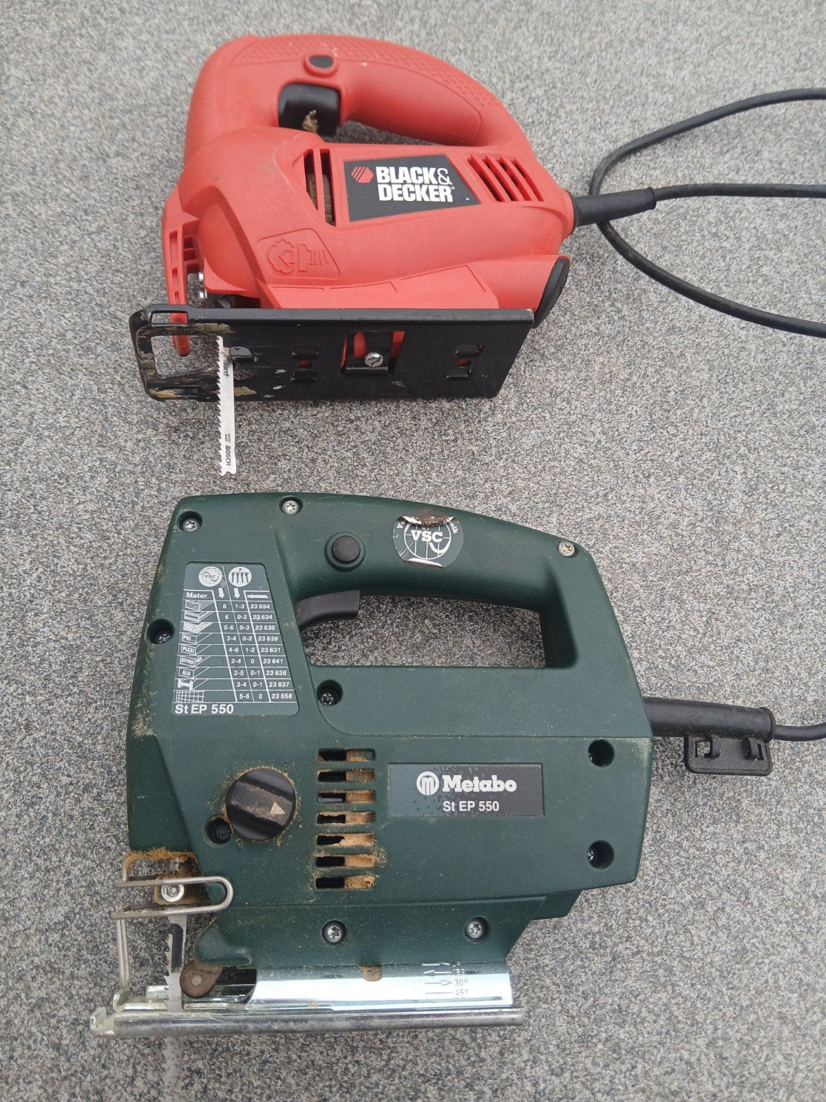 decoupeerzaag metabo + black en decker, Ophalen of Verzenden, Minder dan 600 watt, Decoupeerzaag, 30 tot 70 mm