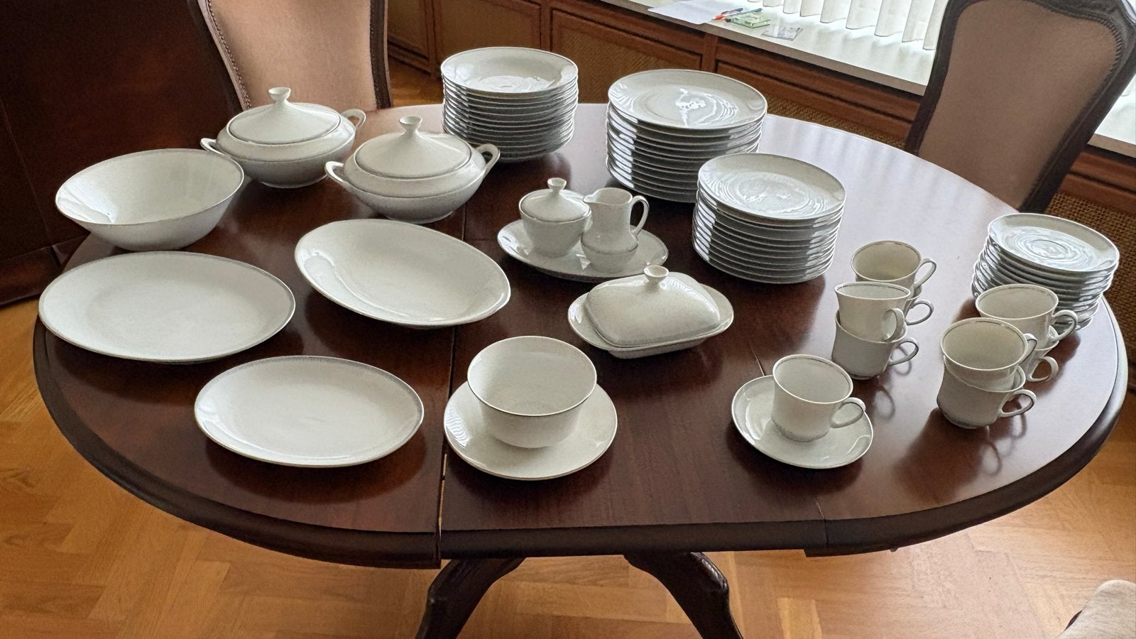 Uitgebreid Winterling Marktleuthen servies - Zo goed als com, Ophalen, Overige merken, Klassiek, Zo goed als nieuw