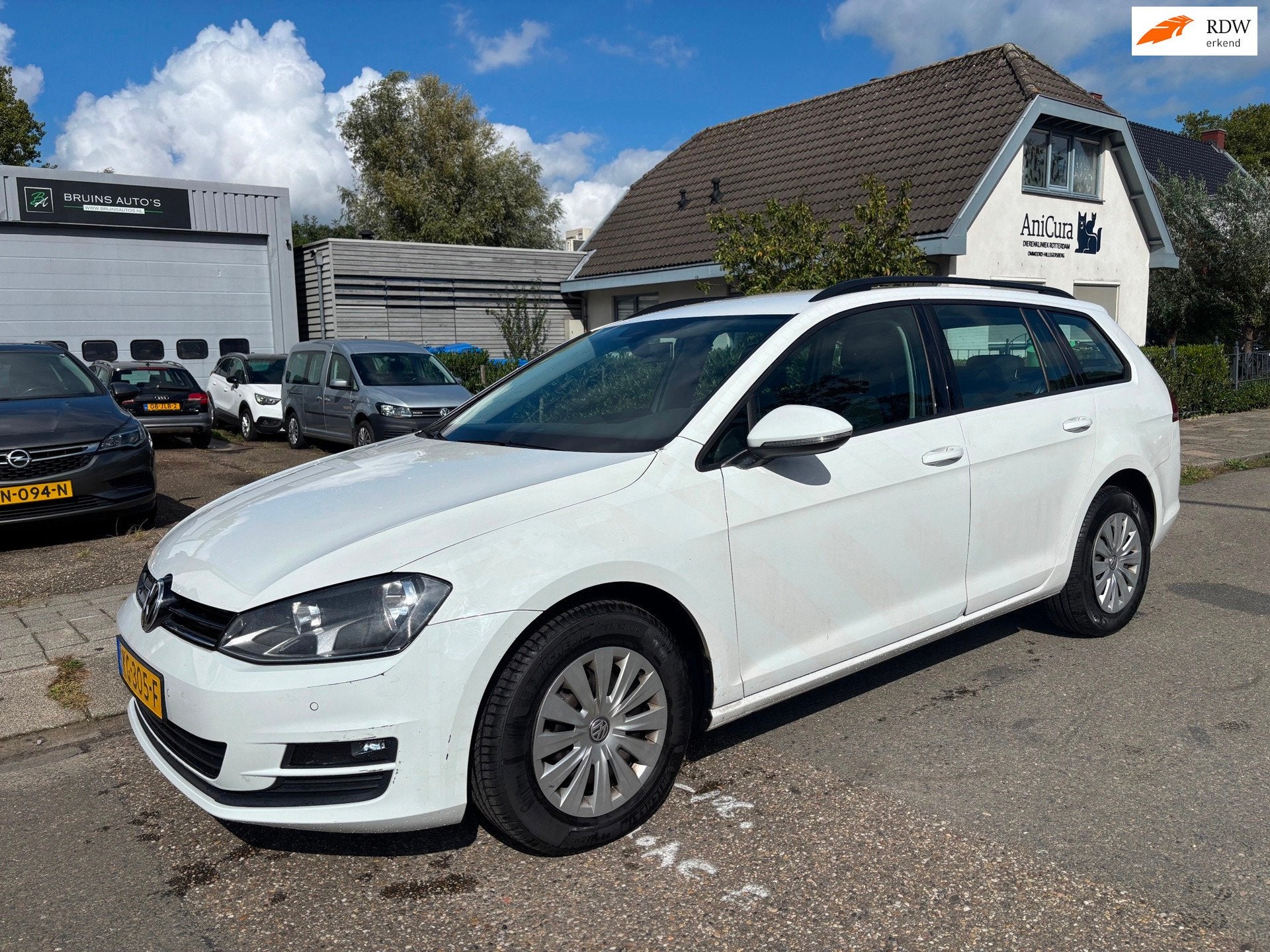 Volkswagen Golf Variant 1.6 TDI Trendline Automaat Euro6 2xP, Auto's, Dealer onderhouden, Gebruikt, Euro 6, 4 cilinders