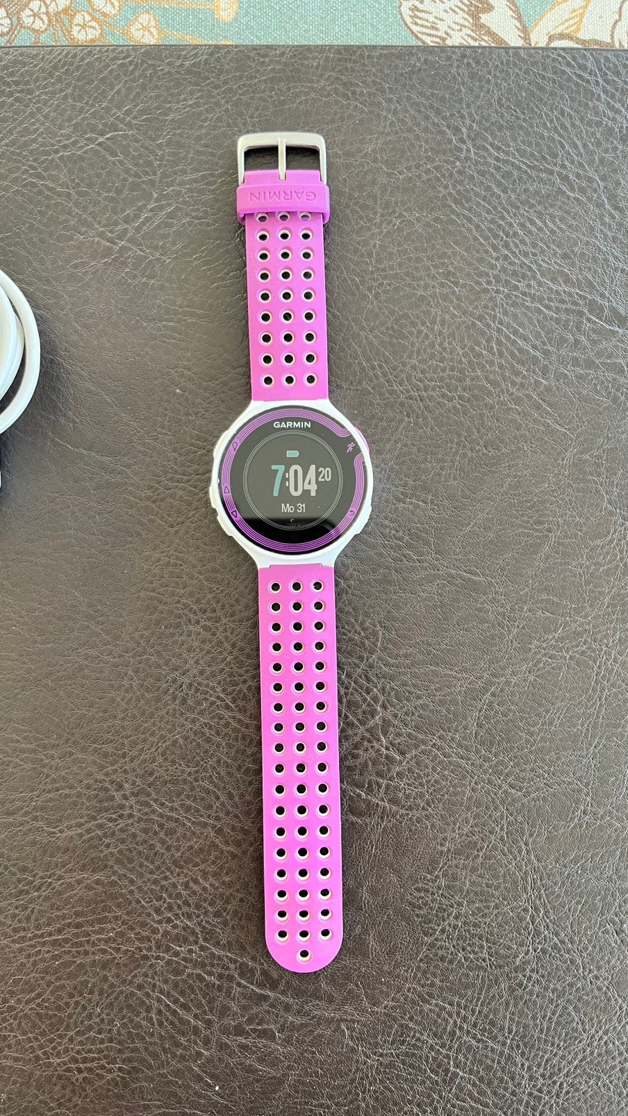 Garmin Forerunner 220, Sieraden, Tassen en Uiterlijk, Verzenden, Zo goed als nieuw, Roze, Jongen of Meisje