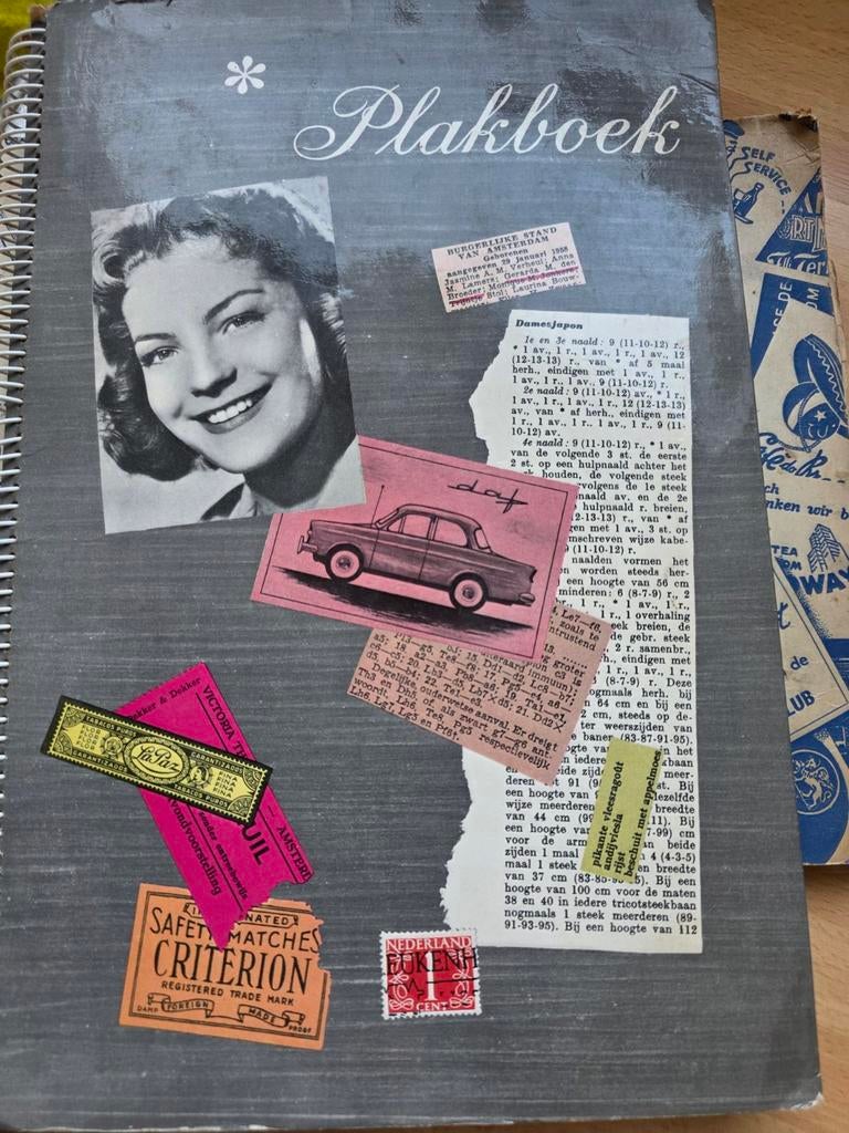 Zakjes van suiker.....1 boek en klein beetje in boek, Verzamelen, Ophalen of Verzenden