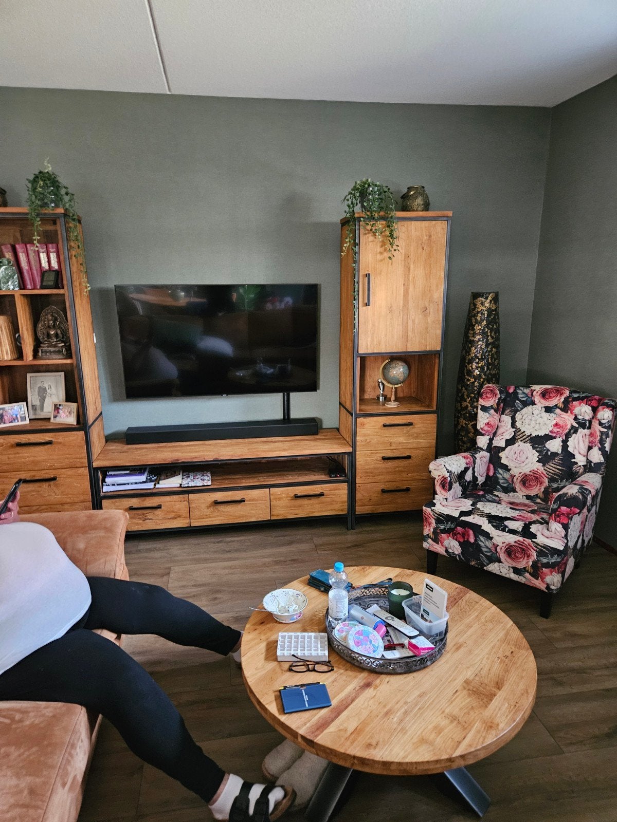 Foto 3 van Samsung 55 inch TV - Alleen ophangen met beugel