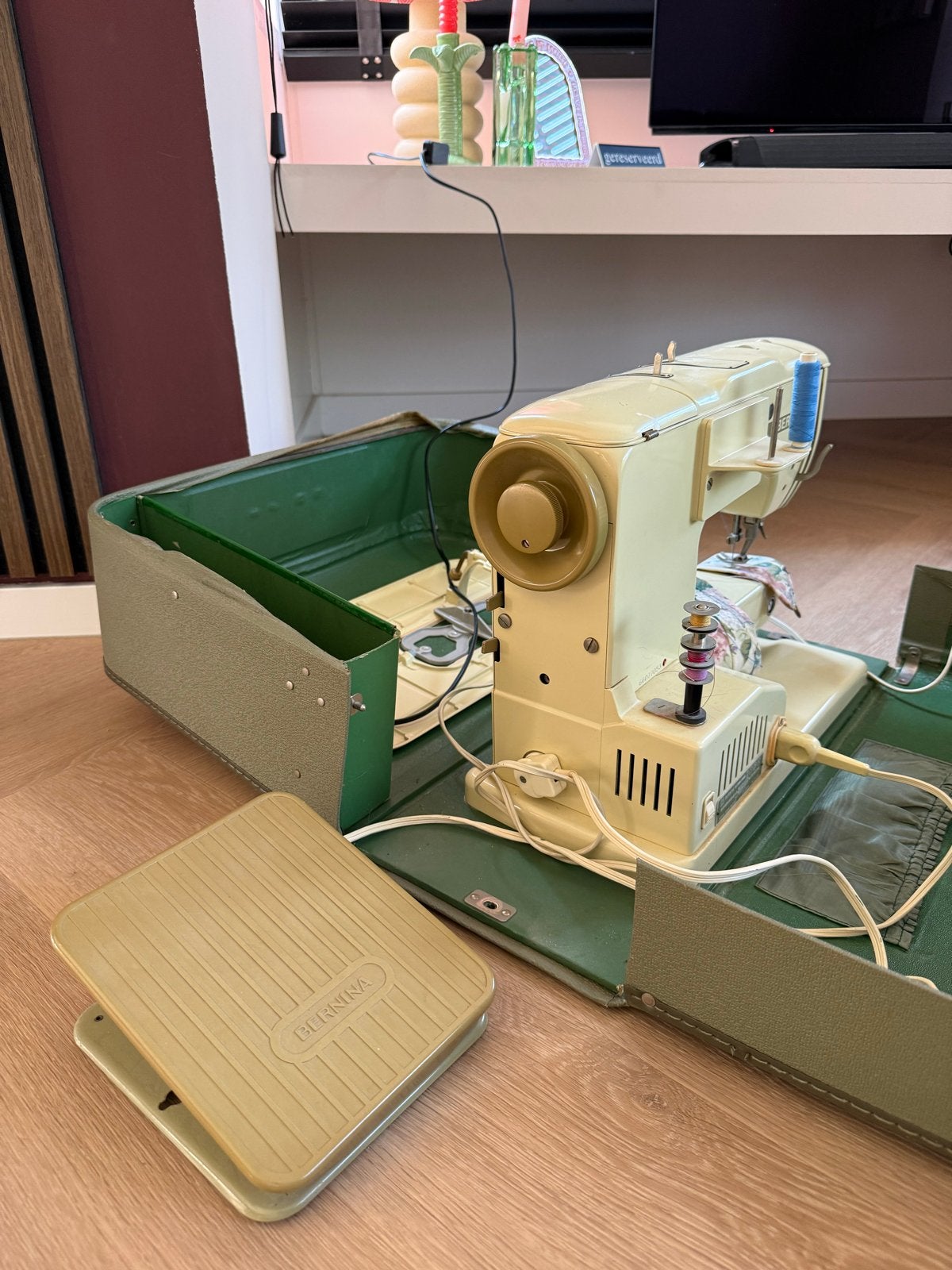 Bernina naaimachine jaren 60 type 731, Hobby en Vrije tijd, Ophalen of Verzenden, Gebruikt, Naaimachine, Bernina