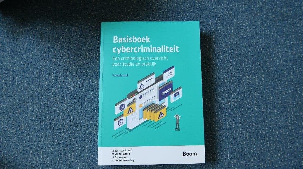studieboek Basisboek cybercriminaliteit ISBN 9789462361478, Ophalen of Verzenden, Beta, Zo goed als nieuw, WO
