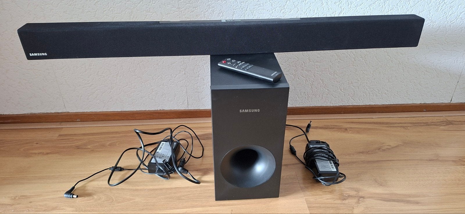 Samsung Soundbar HW-K360 met draadloze subwoofer, Ophalen, Bluetooth, Zo goed als nieuw