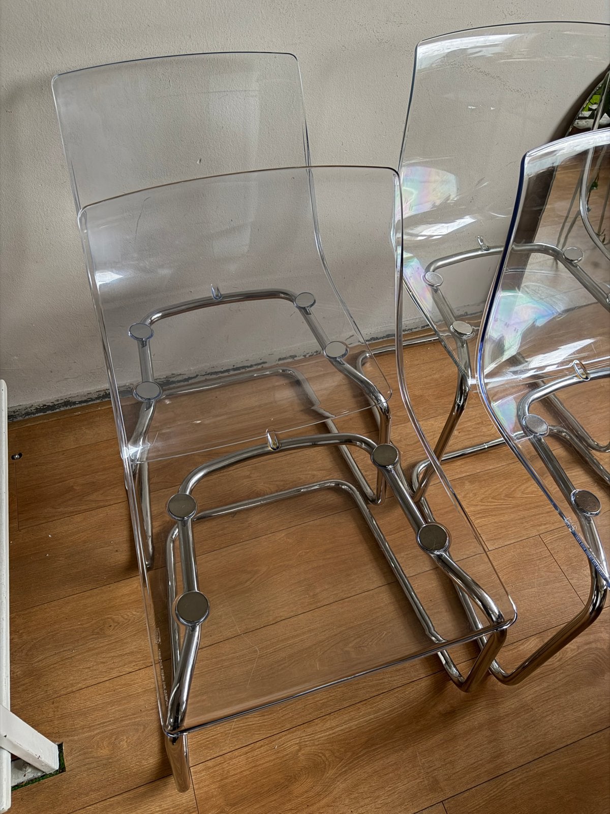 4x IKEA Tobias Design Eetkamerstoelen – Transparant & Chroom, Huis en Inrichting, Ophalen, Kunststof, Gebruikt, Overige kleuren
