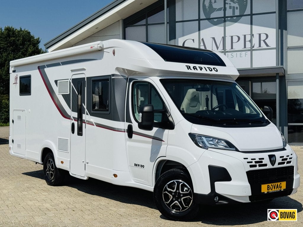 Rapido 666 F Lithium Omvormer Automaat BOMVOL OPT. 2025, Caravans en Kamperen, Campers, Automaat, Ringverwarming, Bedrijf, Diesel