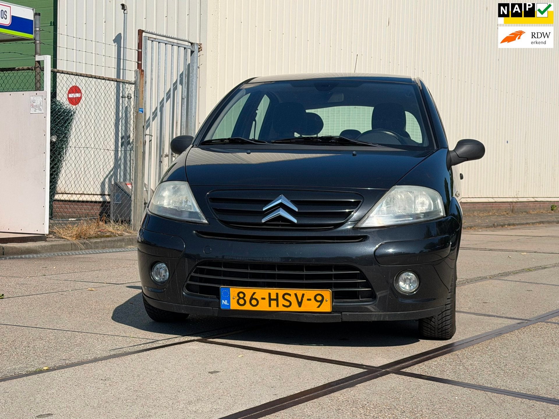Citroen C3 1.4i Ambiance 2009 Airco/Cruise/PDC NAP, Auto's, Citroën, Voorwielaandrijving, 1160 kg, 989 kg, Zwart