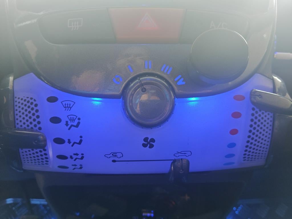 Bedieningspaneel voor airco/verwarming unit Aygo B1/C1/107, Auto-onderdelen, Ophalen of Verzenden, Nieuw, Peugeot