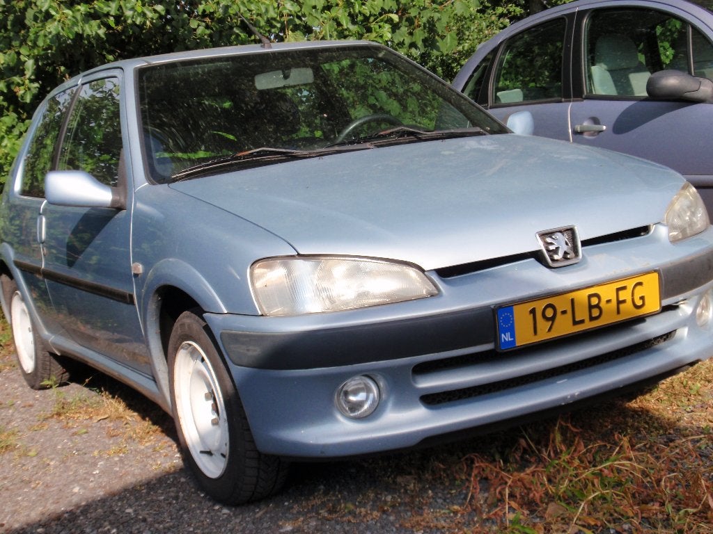 Peugeot 106 1.4 Sport oktober 2002 Ice Blue met trekhaak., Voorwielaandrijving, Stof, Zwart, 4 cilinders