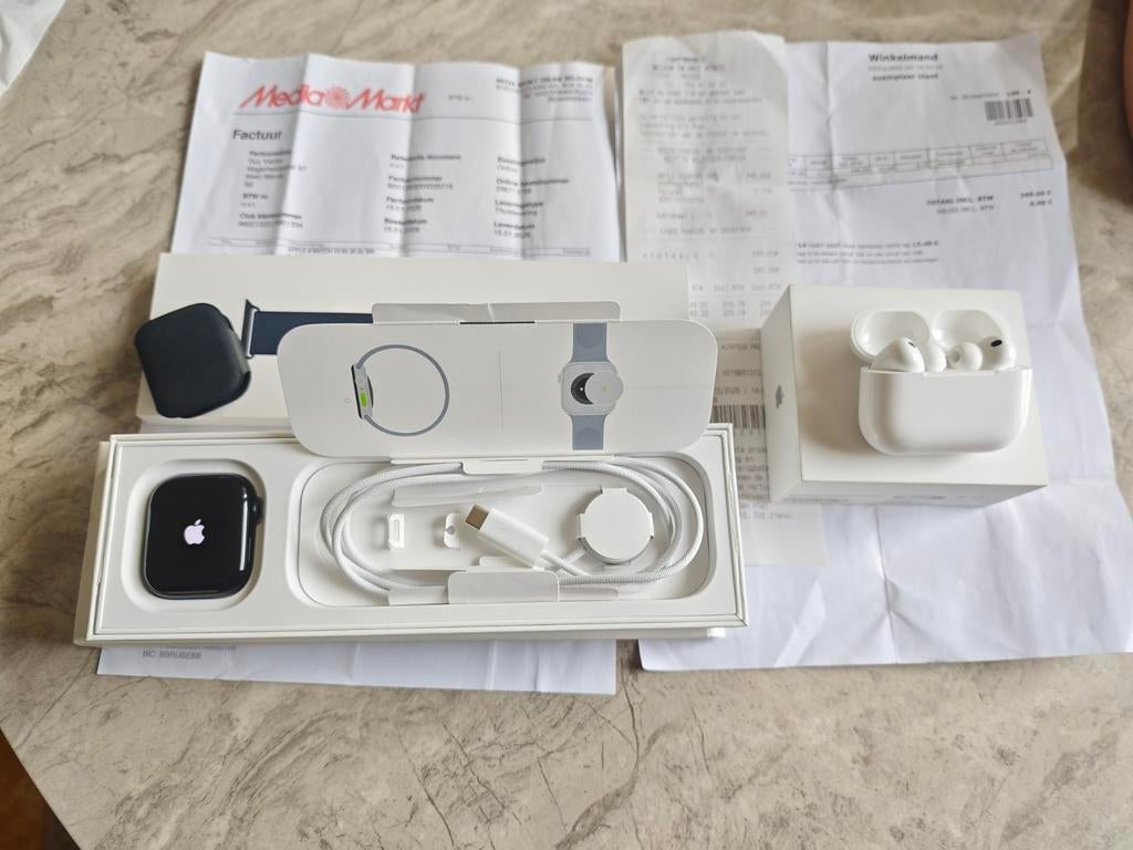Apple watch 10 46mm gps airpods3pro splinternieuw, Ophalen of Verzenden, Nieuw, Zwart