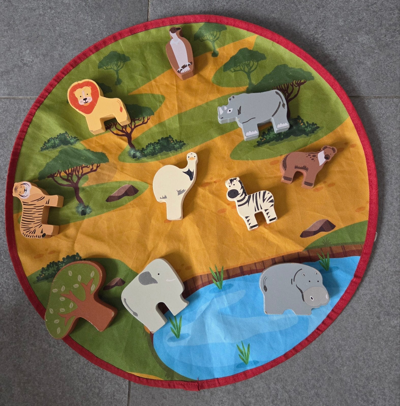 houten dieren, Ophalen