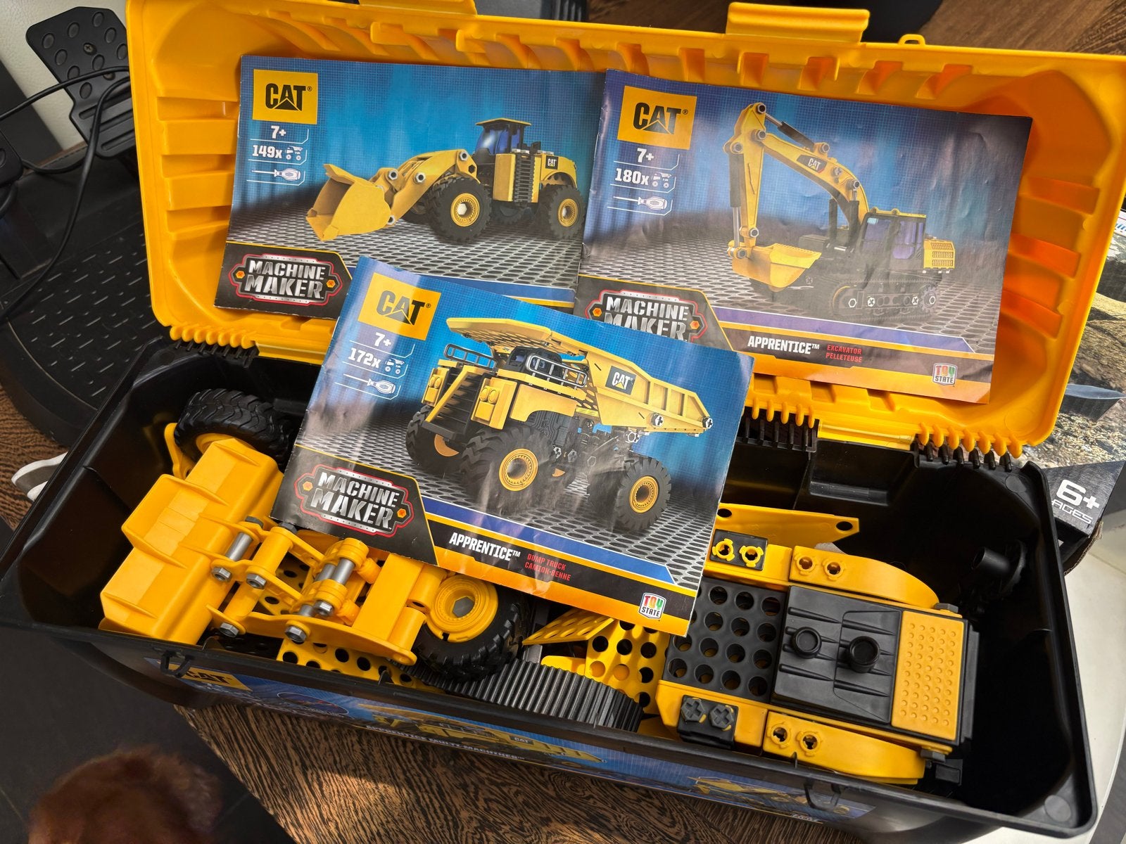 CAT Machine Maker Bouwset - 3 voertuigen in 1 koffer, Ophalen, Zo goed als nieuw, Overige merken