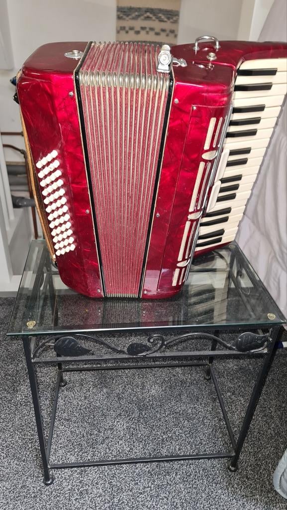 Playback accordeon met het nieuwe systeem, Muziek en Instrumenten, Accordeons, Ophalen of Verzenden, Overige merken, Met riemen