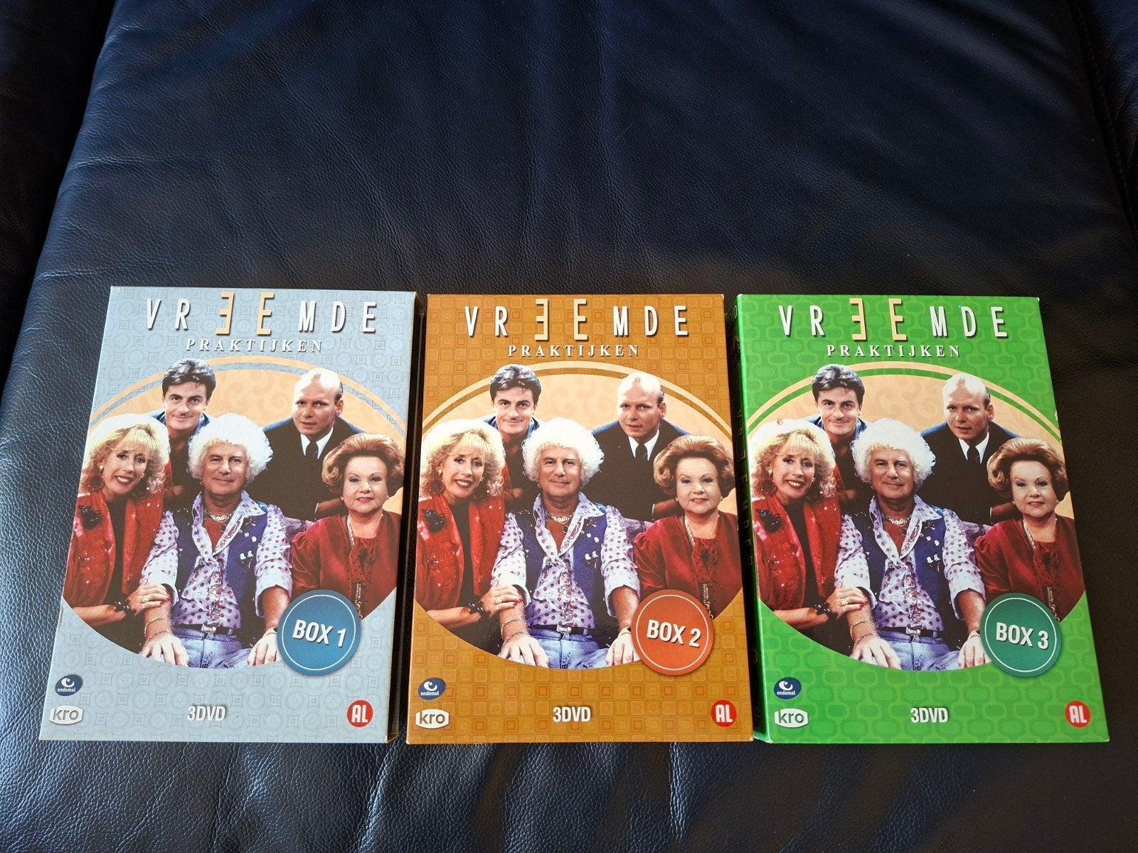 Vreemde Praktijken Box 1,2 en 3 ( 9 DVD ), Alle leeftijden, Ophalen of Verzenden, Zo goed als nieuw, Komedie