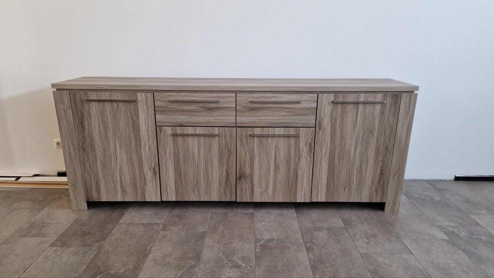 Stijlvol dressoir met lades en deuren - Zo goed als nieuw, Ophalen, Met lade(s), 150 tot 200 cm, Zo goed als nieuw