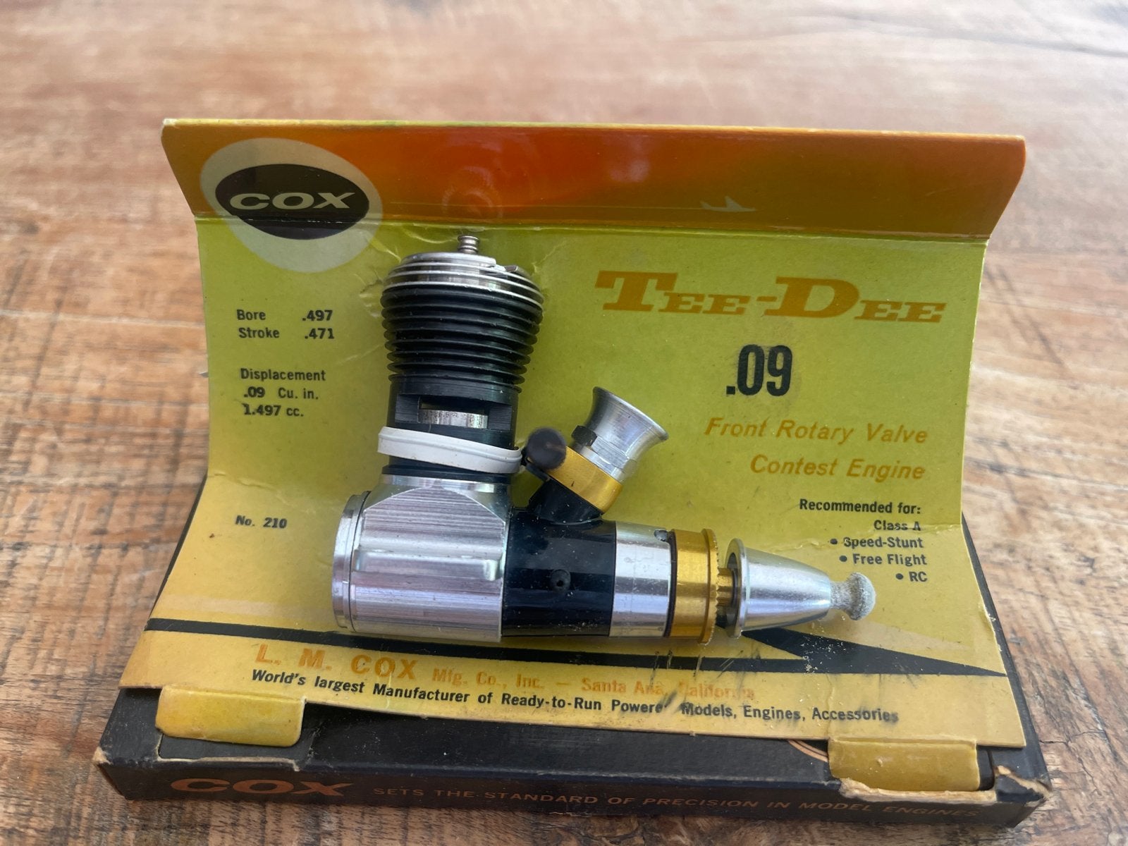 Nieuwe COX Tee-Dee .09 Front Rotary Valve Contest Engine, Overige merken, 1:50 of kleiner, Overige typen, Nieuw