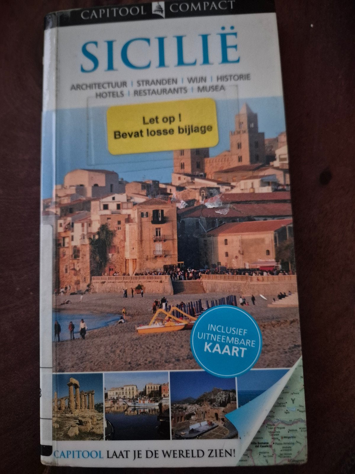 Elaine Trigiani - Capitool Compact Sicilië, Capitool, Europa, Ophalen of Verzenden, Zo goed als nieuw