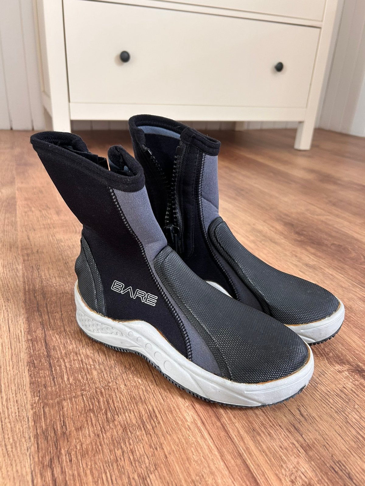 Bare 6mm duikschoenen maat 36 / duikboots / duiklaarzen, Watersport en Boten, Ophalen of Verzenden, Zo goed als nieuw, Duikpak