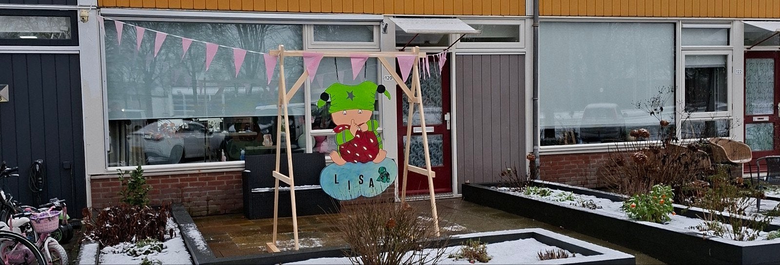 Geboortebord te huur - Baby met schommel, Ophalen of Verzenden, Zo goed als nieuw, Geboortebord