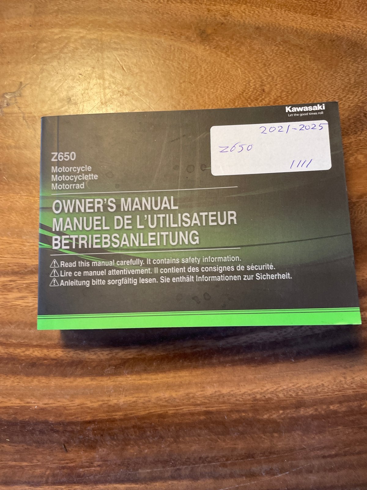 Kawasaki Z650 Handleiding (2021-2025), Motoren, Ophalen of Verzenden, Kawasaki