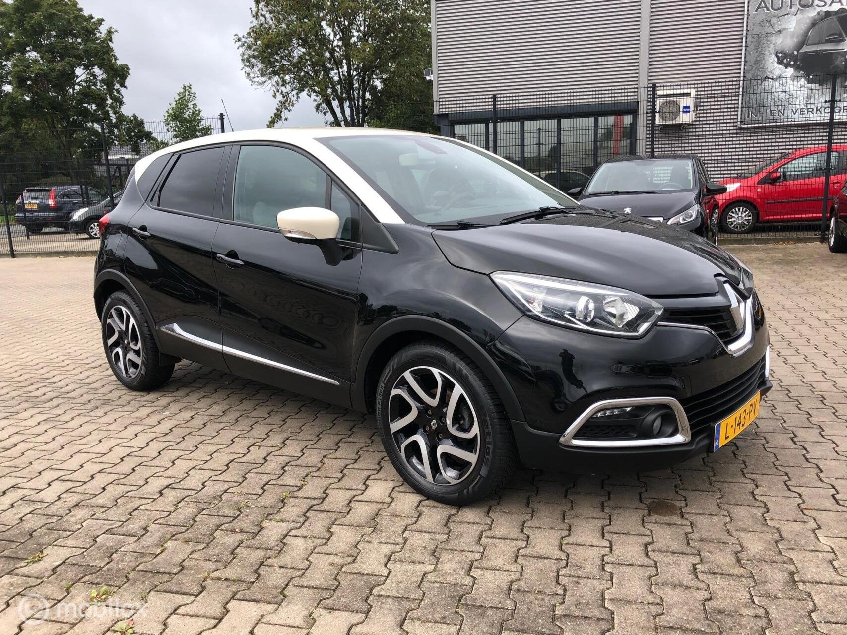 Renault Captur TCe Dynamique Navi Airco Led Trh, Voorwielaandrijving, 898 cc, Stof, Gebruikt
