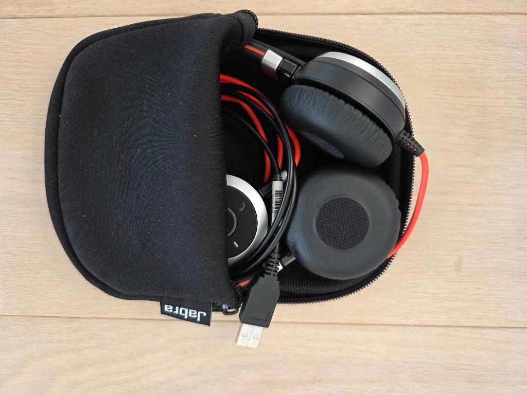 Jabra Evolve 40 UC, Computers en Software, Headsets, Nieuw, Ophalen of Verzenden, Over-ear, Bedraad