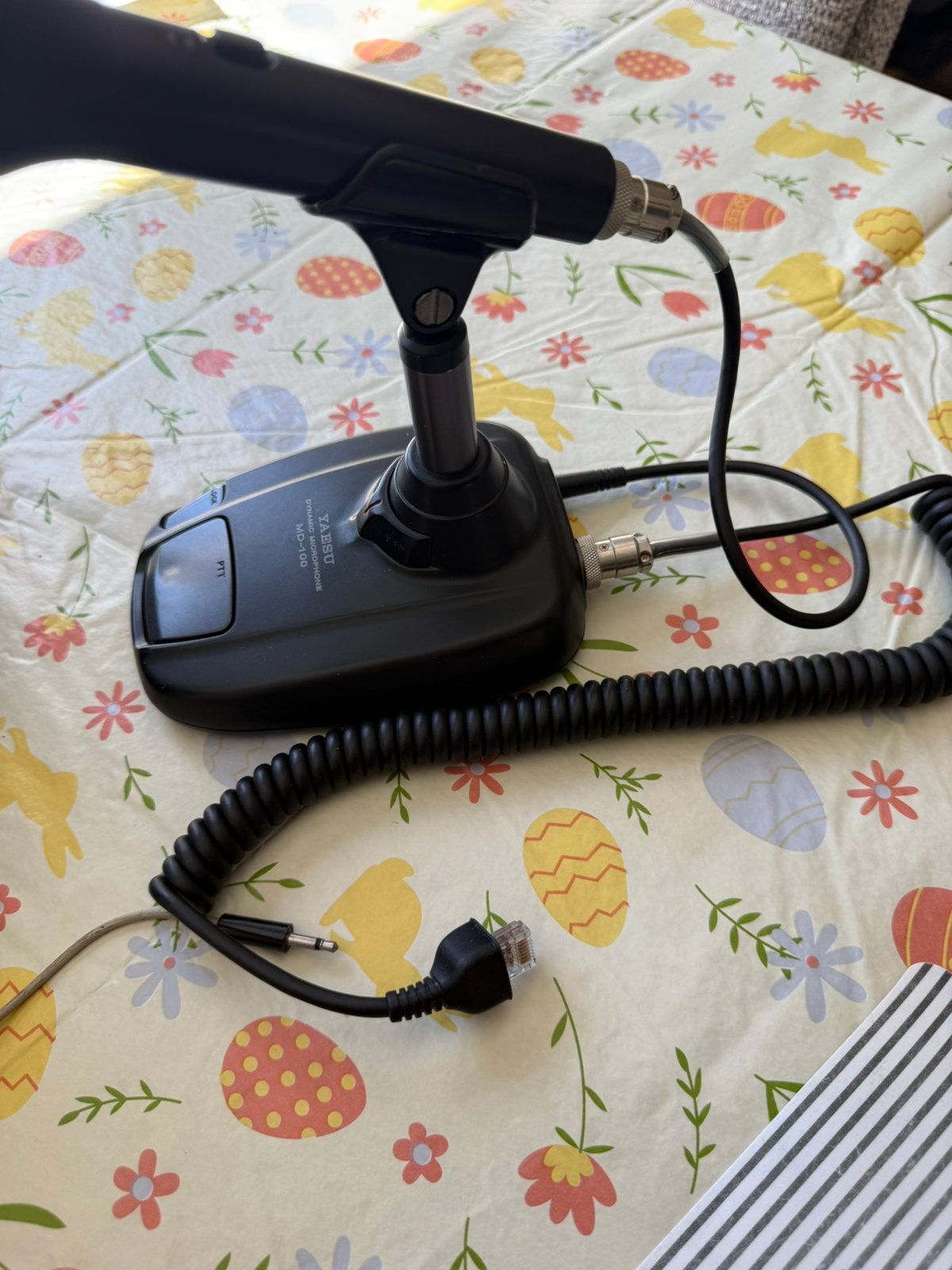 Yaeso Md -100 tafelmike past op elke yaesu radio, Telecommunicatie, Zenders en Ontvangers, Ophalen, Gebruikt, Zender en Ontvanger