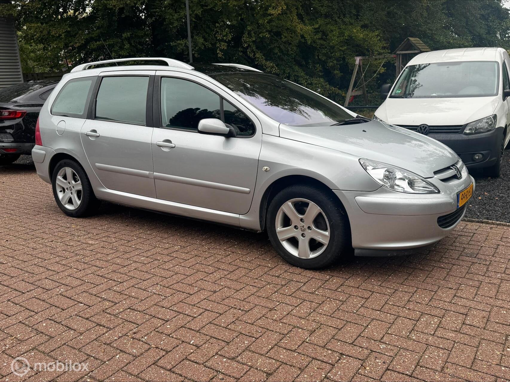 Peugeot 307 SW 2.0 16V Navtech ECC-AIRCO/TREKHAAK/PANO, Voorwielaandrijving, 1330 kg, 136 pk, Gebruikt