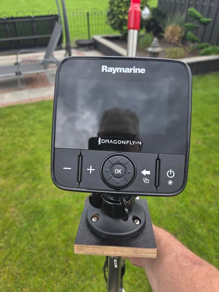 Raymarine Dragonfly-4 Fishfinder/Kaartplotter, Ophalen of Verzenden, Zo goed als nieuw, Kaartplotter of Fish Finder