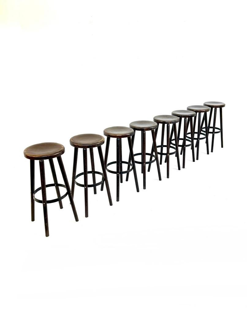 Set van 8 Brutalistische barkrukken ‘80, Huis en Inrichting, Barkrukken, 5 krukken of meer, Met voetsteun, 60 tot 90 cm, Ophalen of Verzenden