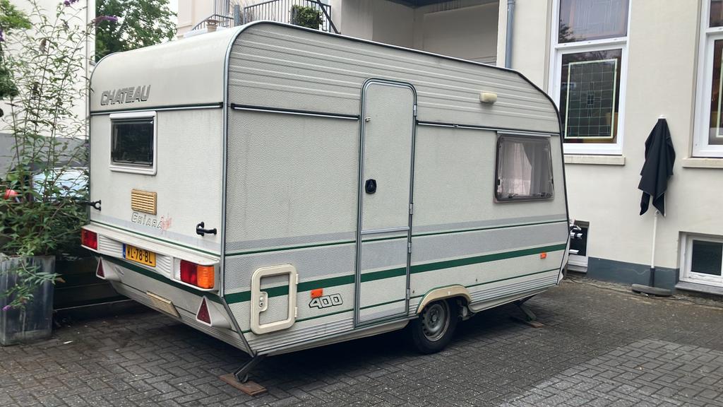 Caravan Chateau Chiara 400 met mover, voortent en luifel, Chateau, Rondzit, Omvormbare zithoek, Particulier