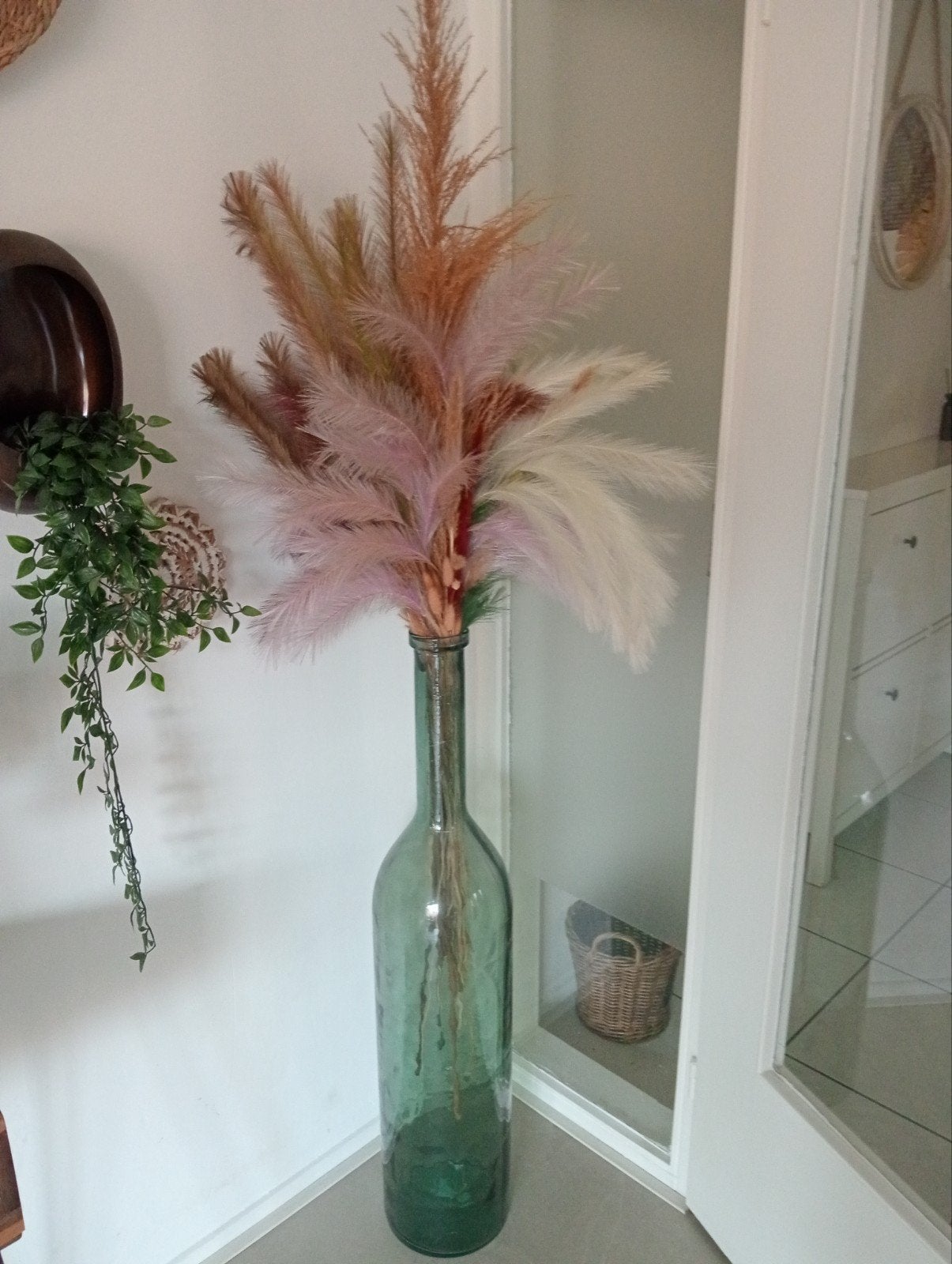 Grote glazen vaas met pampasgras decoratie, Ophalen, Meerkleurig, Inclusief droogbloemen, Glas