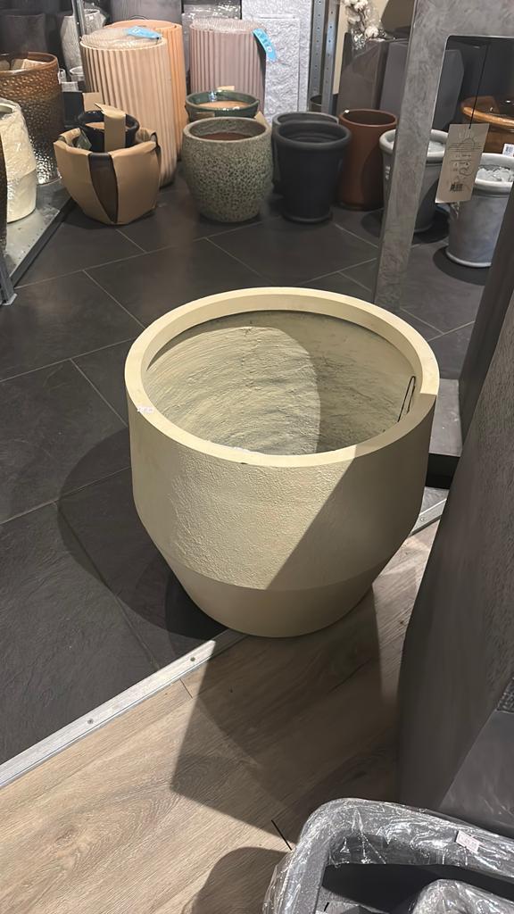 Taupe bloempot, rond, voor binnen en buiten, Tuin en Terras, Bloempotten, 25 tot 40 cm, Rond, Binnen, Ophalen of Verzenden