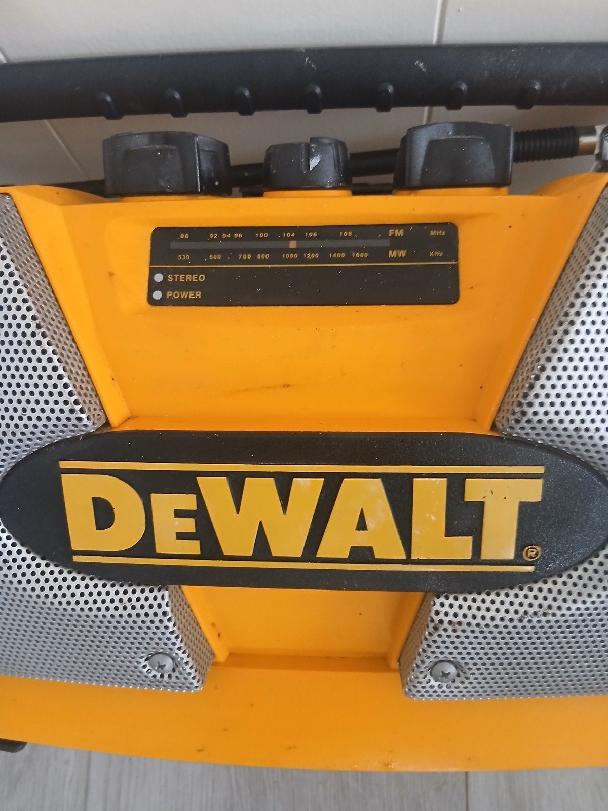 De Walt Radio, Ophalen, Gebruikt, Bouwradio