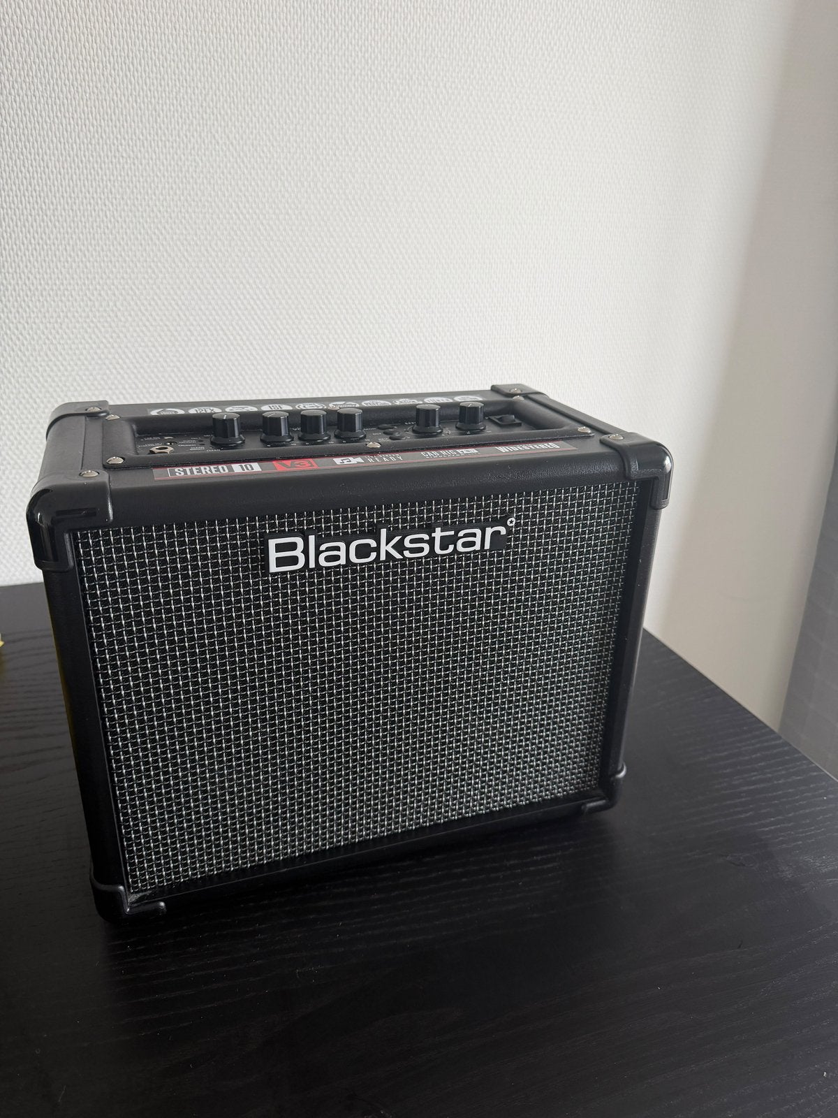 Blackstar ID:CORE V3 Stereo 10 gitaarversterker, Muziek en Instrumenten, Ophalen, Zo goed als nieuw, Minder dan 50 watt